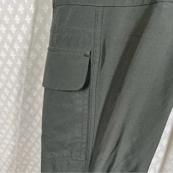 Athleta Grey Chelsea Cargo Pants - Picture 8 of 9